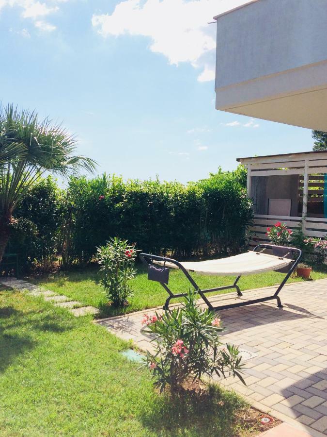 Casa "La Conchiglia" Bed & Breakfast Civitanova Marche Luaran gambar